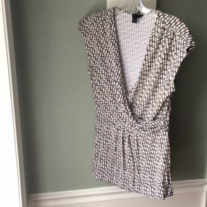 GUC Banana Republic Size M Top